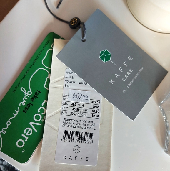 NWOT Kaffe top - Picture 5 of 5